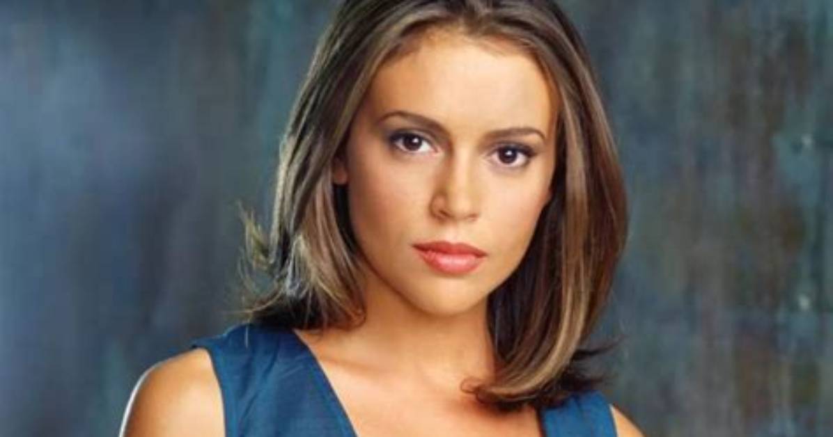 Alyssa Milano Swimwear Photos What She Really Wore on Her Viral