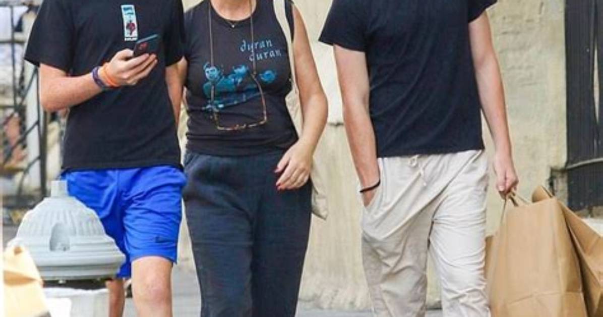 Amy Poehler S Sons Today Rare Public Appearances and Family Milestones With