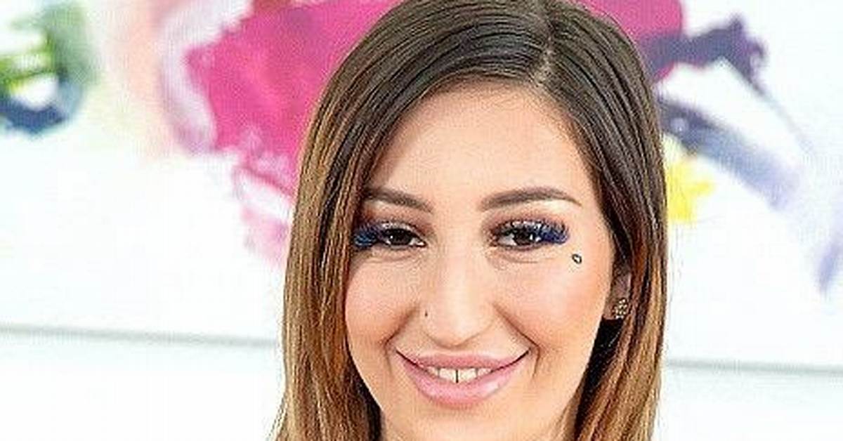 Anna Chambers Instagram Buzz What Sparked the Sudden