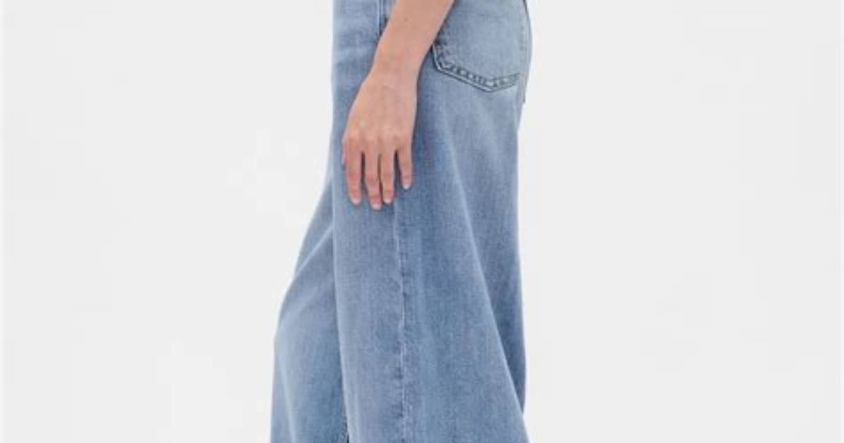 Are Gap S Mid Rise Ultrasoft Baggy Jeans Worth the Hype Fabric Quality and Sale