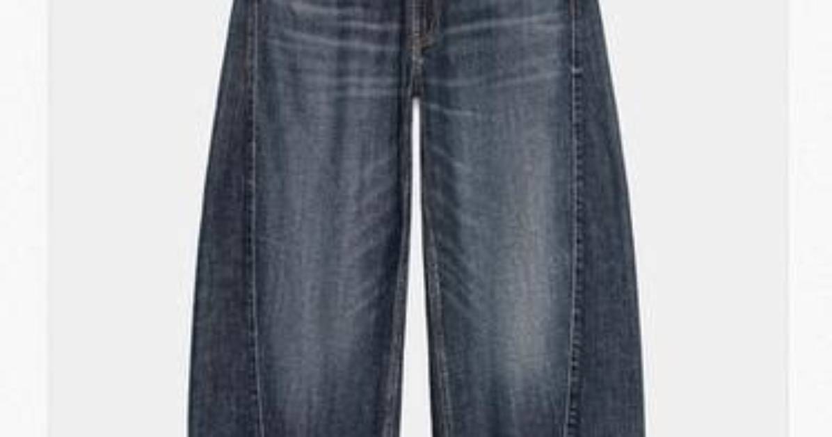Are Zara Trf Baggy Barrel Jeans Worth the Hype