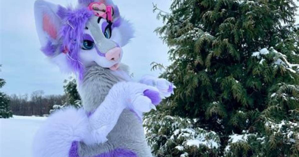 Aurora Bloom Fursuit Footpaws Fact Check Original Creator Scams And
