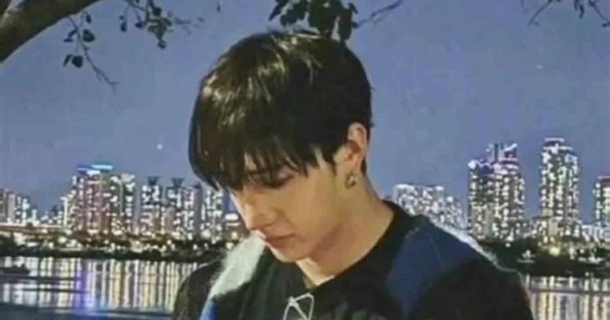 Bang Chan S Viral Boyfriend Coded Photos Real Relationship Clues or Pure Fan