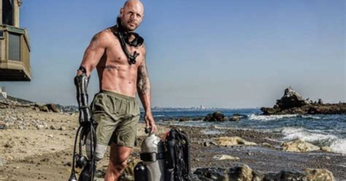 Beneath the Surface Paul De Gelder S Inspiring Return to The