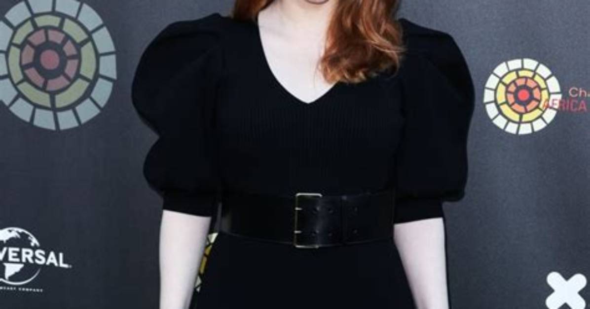 Body Positivity on Set Why Bryce Dallas Howard Refused to Shrink for Jurassic