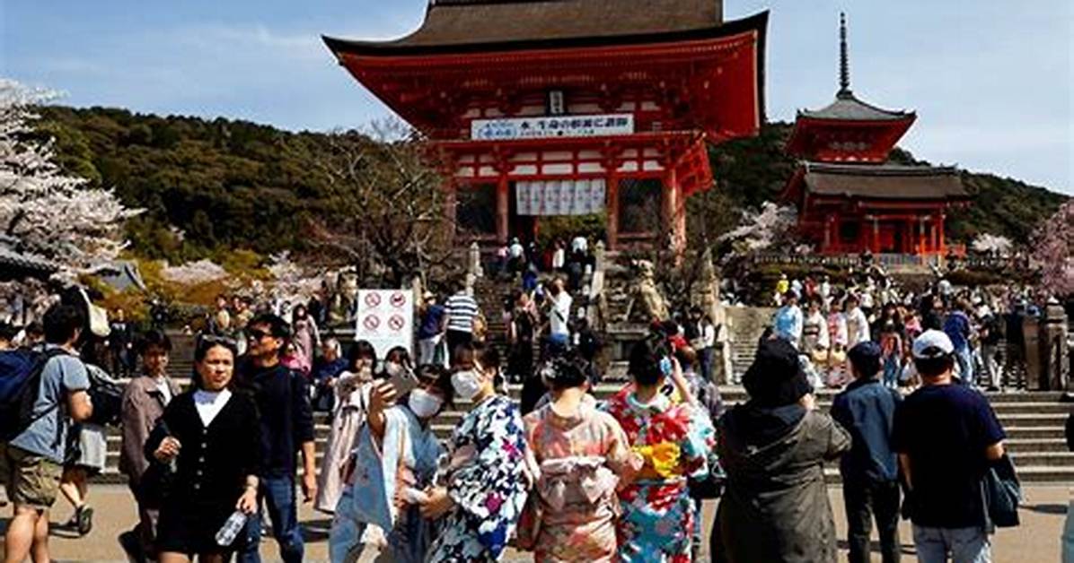 Can Tiktok Fix Kyoto S Overtourism the Mk Taxi