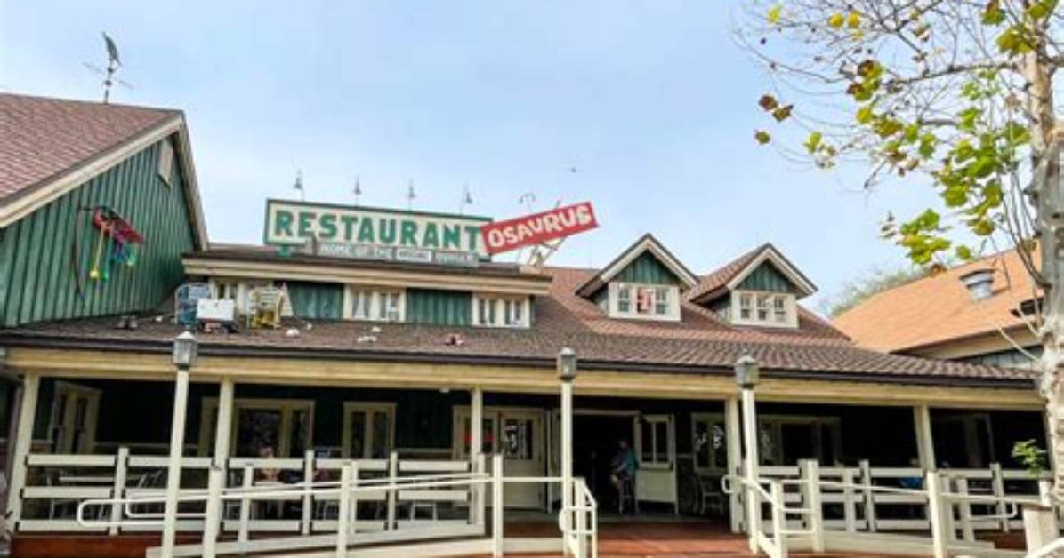Disney S Animal Kingdom Construction Timeline Restaurantosaurus