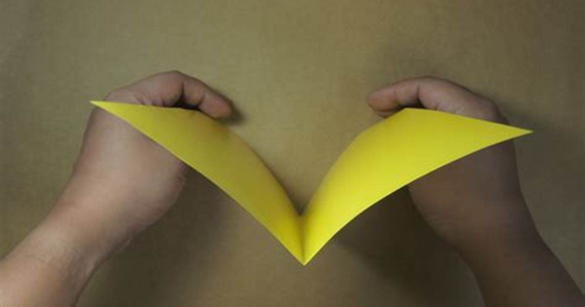 Easy Visual Walkthrough How to Fold a Paper Cootie Catcher