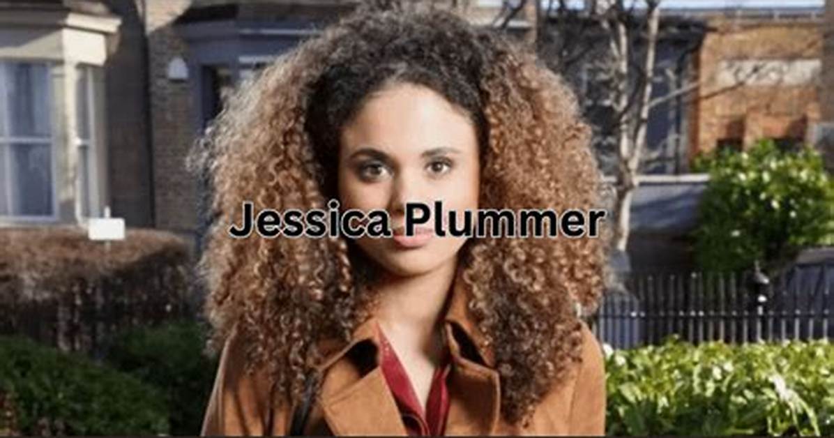 Everything You Need to Know About Jessica Alba S Style Renaissance And