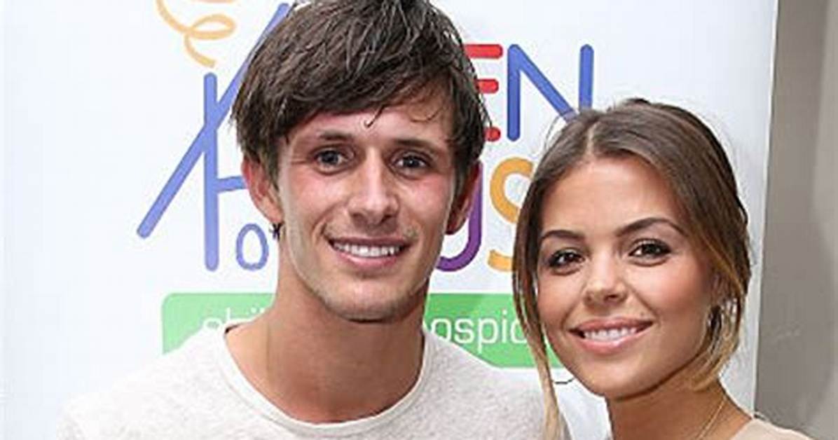 Fact Checking the News Chloe Lewis Jake Hall S Passing And