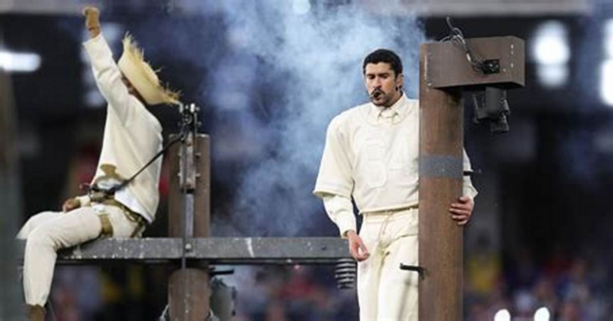 From El Apagon to the Halftime Spotlight Timeline of the Maldita Sea