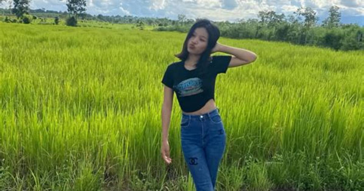 Hoteru Jing Ban Jing Dou Ba Tiao Kouhagurandeto Hega Weiu Li De Liao Jin She Beino Weiiwo Che Di Bi