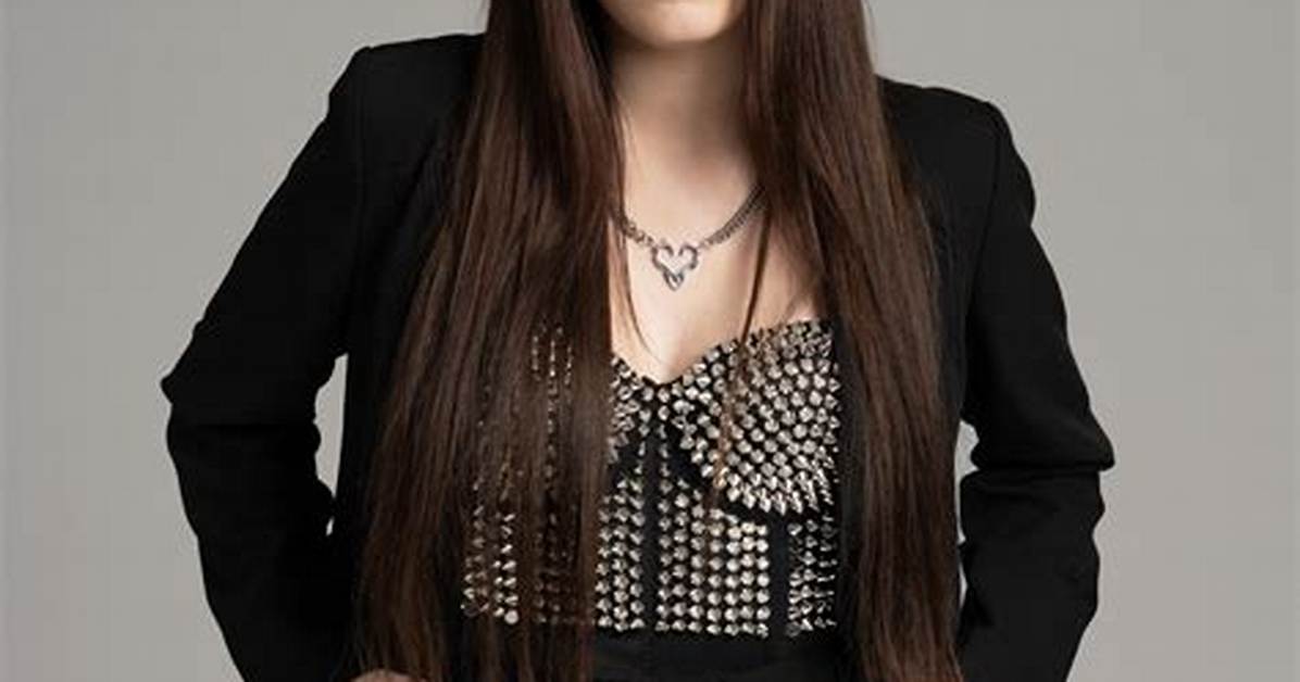 Inside Courtney Hadwin S Career Earnings Streaming Numbers To