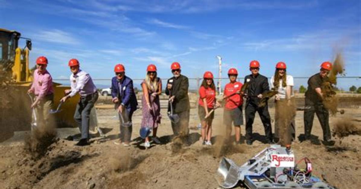 Inside the Groundbreaking Stem Hubs Transforming Science and Tech For