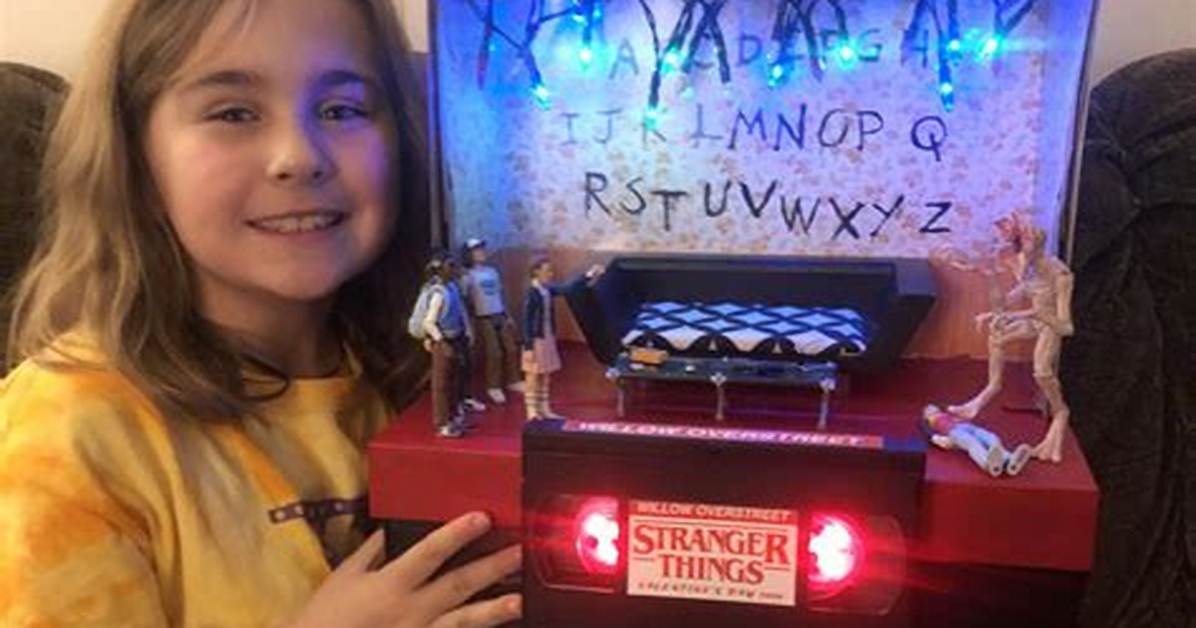 Inside the Viral Stranger Things Valentine Box Craze