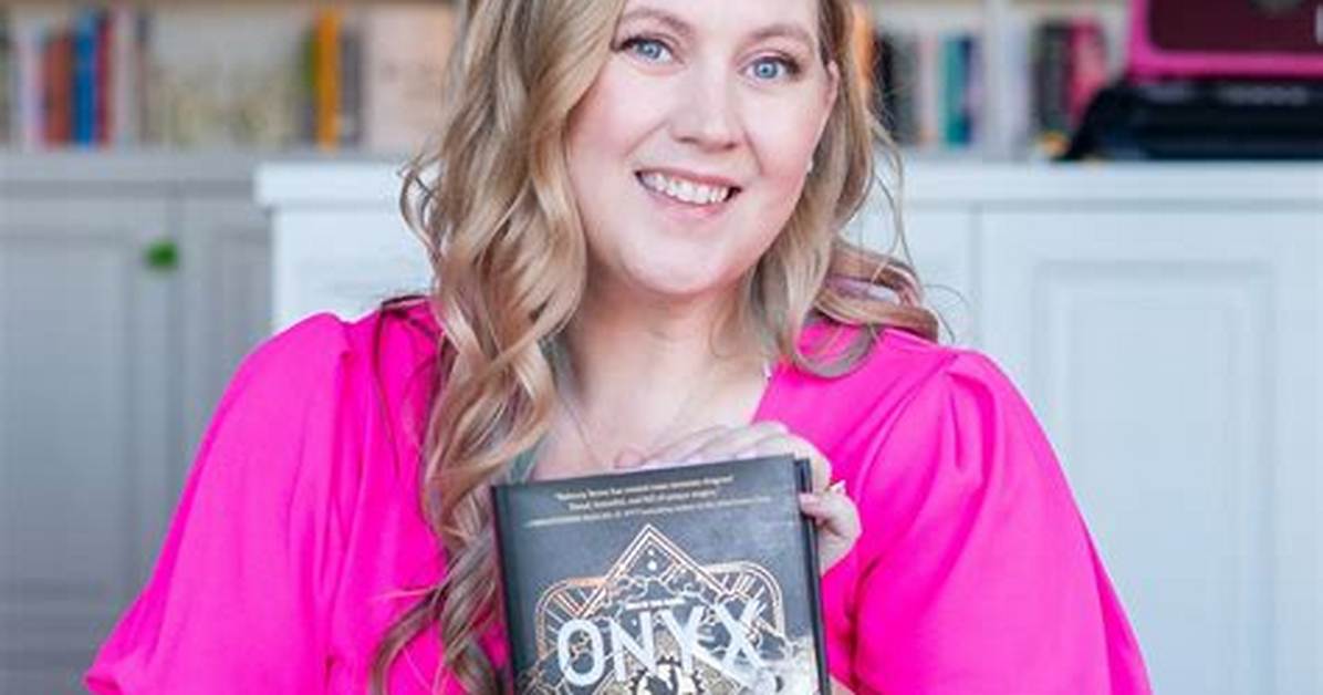 Is Rebecca Yarros Mormon the Real Story Behind the Viral Fourth