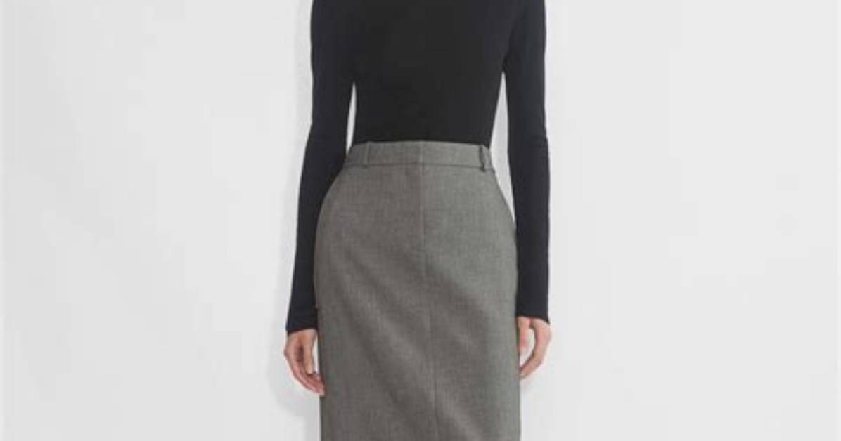 Is the Viral Aritzia Babaton Chisel Skirt Truly Worth the Hype An
