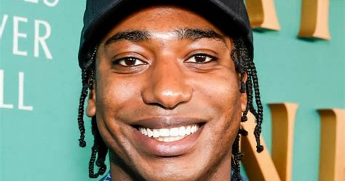 Kevin Langue S Relationship Status Social Media Clues And