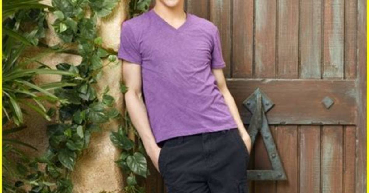 Mitchel Musso S Pair of Kings Exit Explained Arrest Records Network Statements
