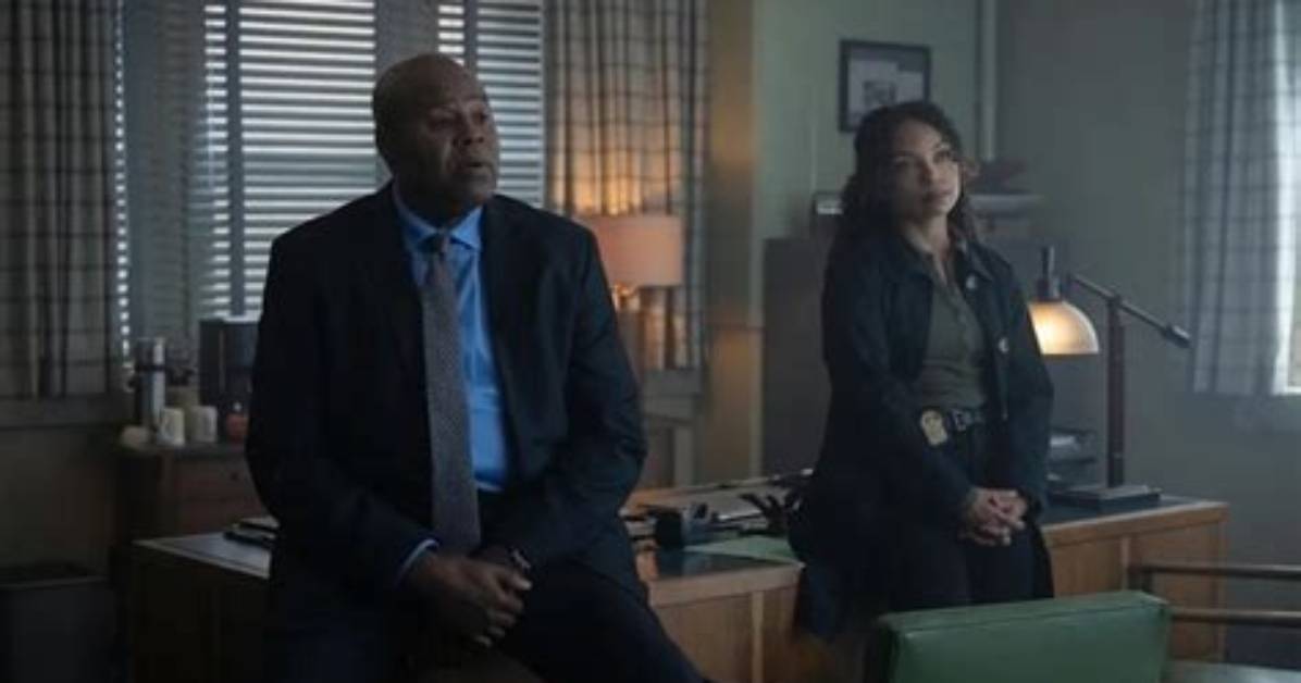 Netflix S 1 Movie Has Fans Divided the Glaring Plot Detail Viewers Caught in the New