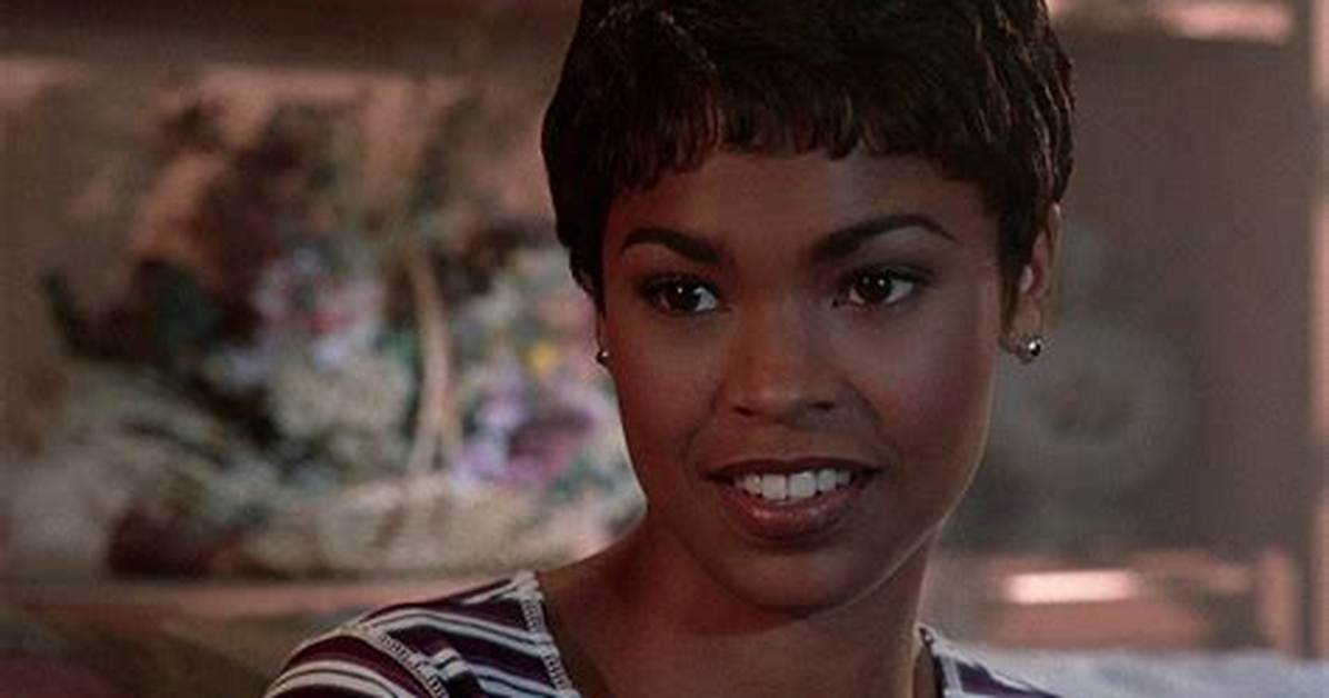 Nia Long S Friday 4 Tease and Walk of Fame Milestone What The