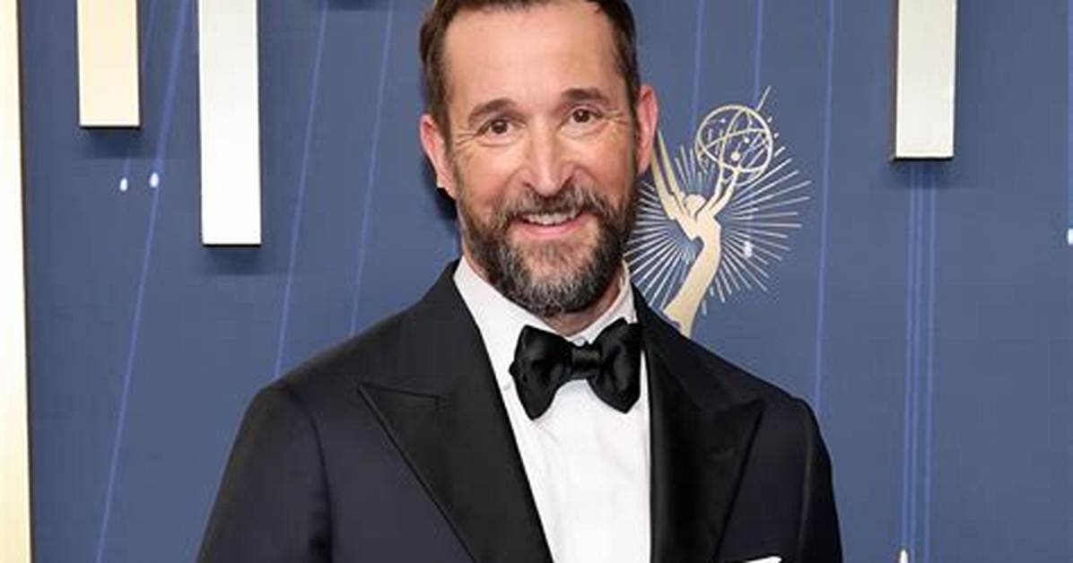 Noah Wyle S Big Week from Golden Globe Victory to Kimmel S