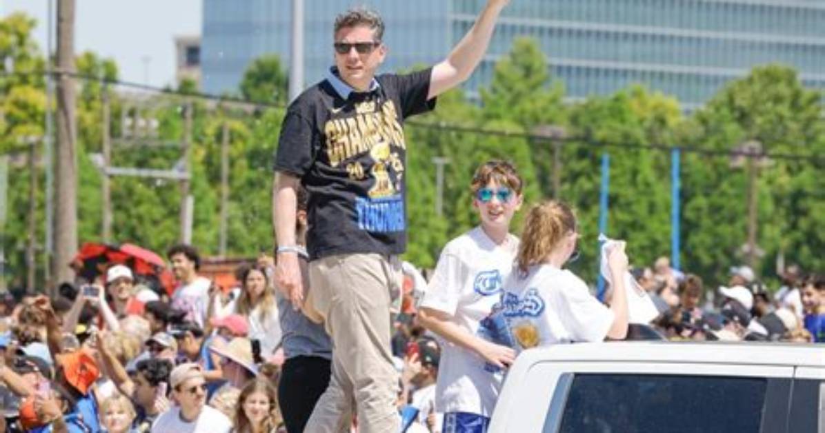 Okc Mayor Stuns Crowd with Electric Slide in Shai 001 Lux Kicks What Sparked The