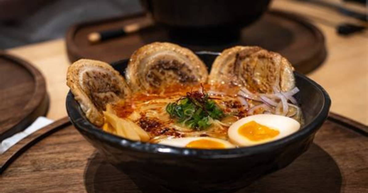 Ramen Wang Hou Le Ben Puno Ren Qimenyu Che Di Bi Jiao Chao Fan Tian Jin Fan