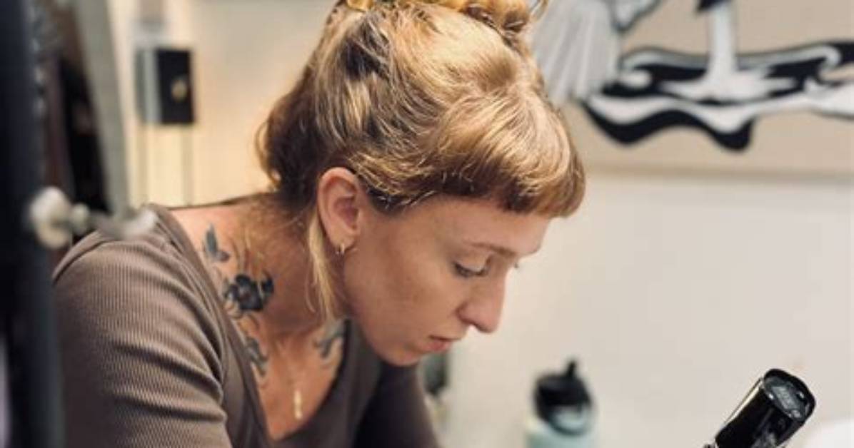 Rewriting Ink How Female Tattoo Artists Are Breaking Down the Industry S