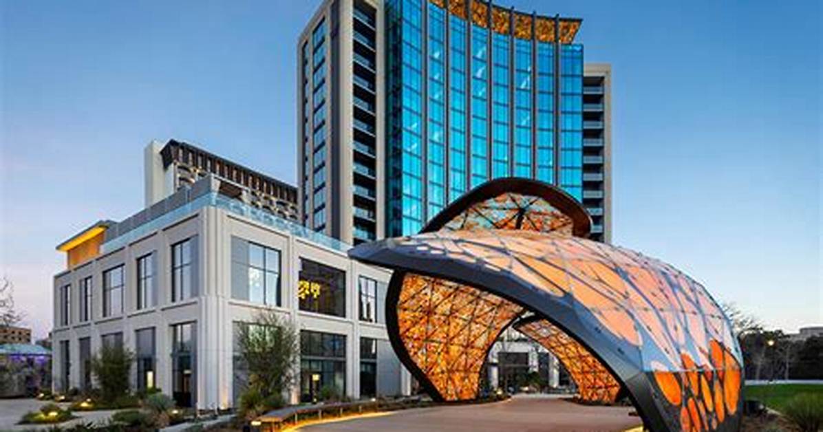 San Antonio S 2 Million Glowing Butterfly Inside Downtown S Staggering New