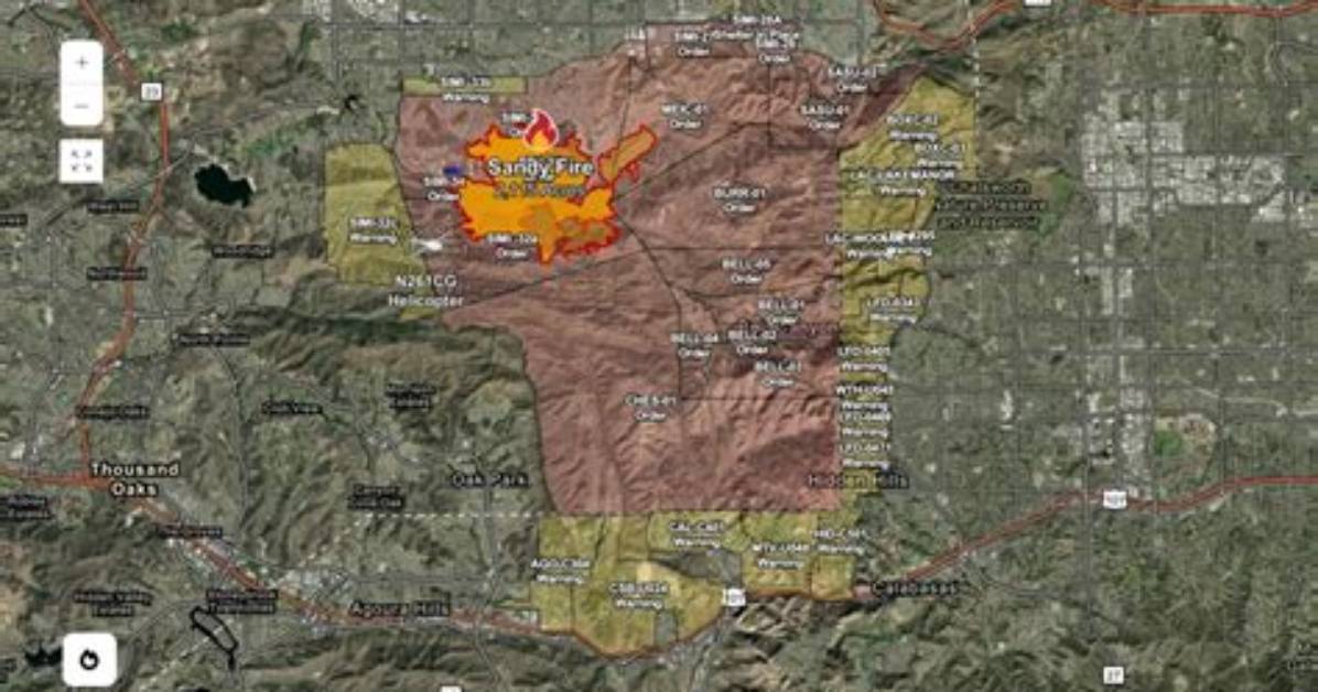 Sandy Fire Map and Satellite Data 5 Containment Across 1 400