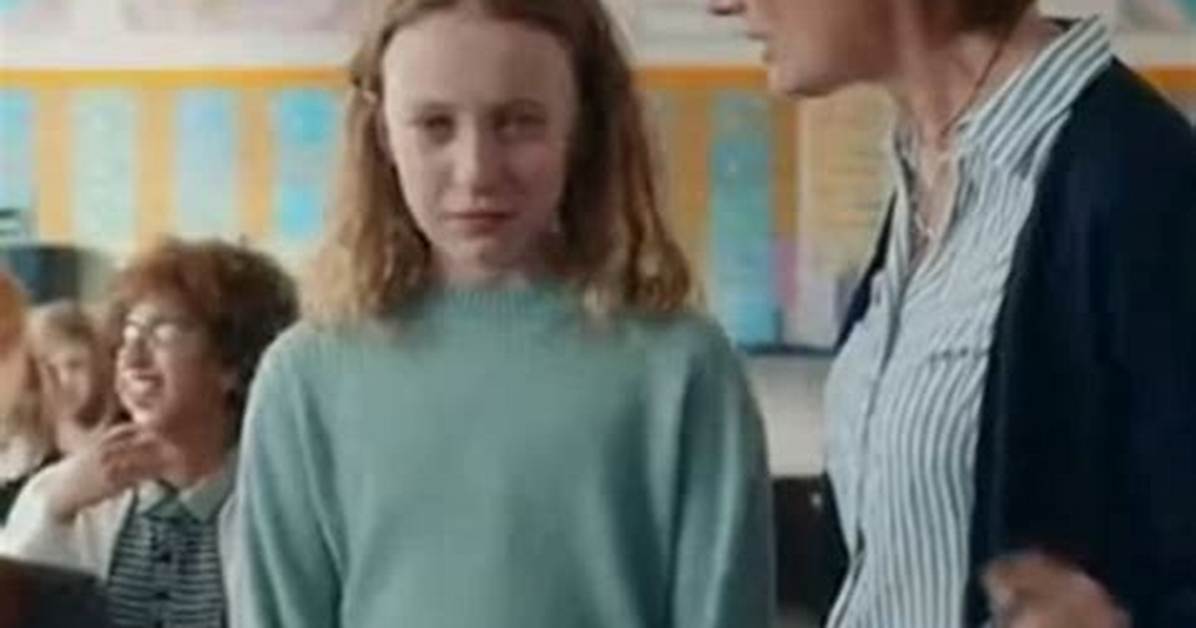 School Calls Dad to Punish Daughter Until He Watches the Footage And