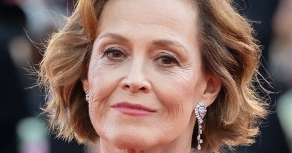 Sigourney Weaver S Ageless Screen Presence How the 76 Year Old Stuns In