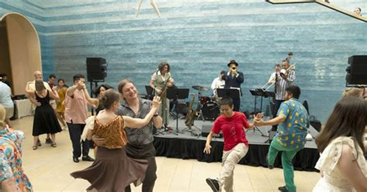 Summer Dance Series Return How Two Step Nights Are Sweeping