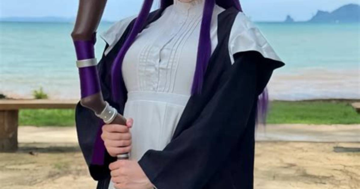 Sweetie Fox Diana Rider Frieren Cosplay Visuals Rumored Sets and What S