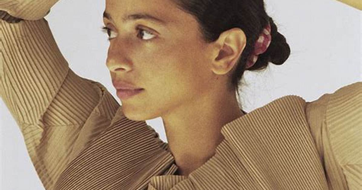 The Essential Guide to Nadia Gohar Art Gohar World and Her