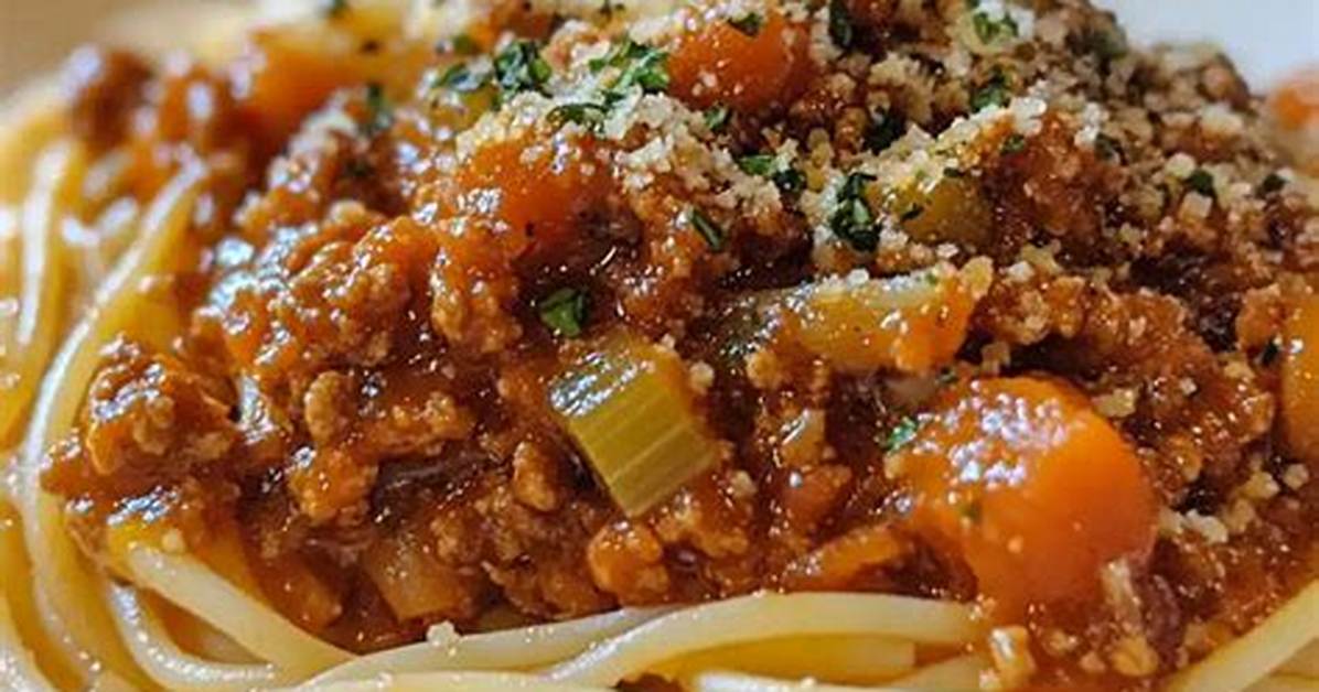The Hidden History of the Spaghetti and Meatball Song You Grew Up