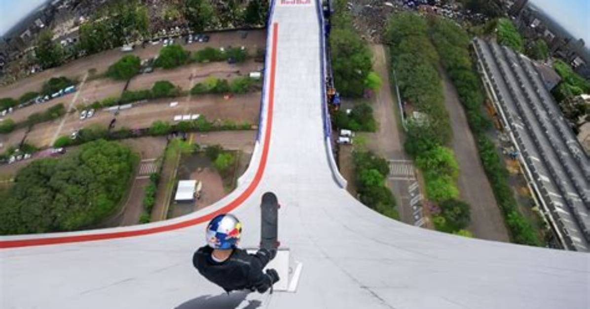 The Wild World of Giant Ramp Builders How Gamers Are Breaking Modern