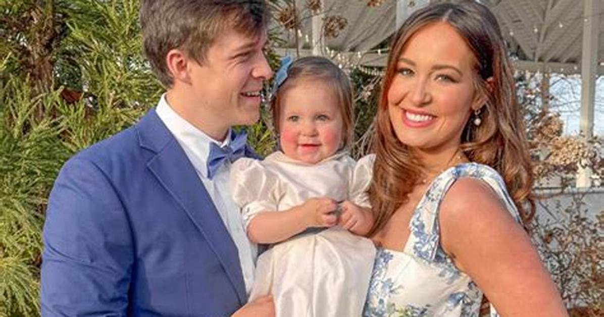 Tiktok Stars Sophia and Taylor Watts Expecting Baby No 3 Inside the Big
