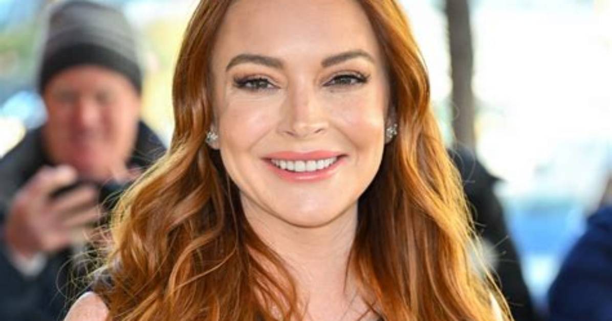 View Lindsey Lohan's Incredible Assets: a Showcase of Her Ravishing Beauty