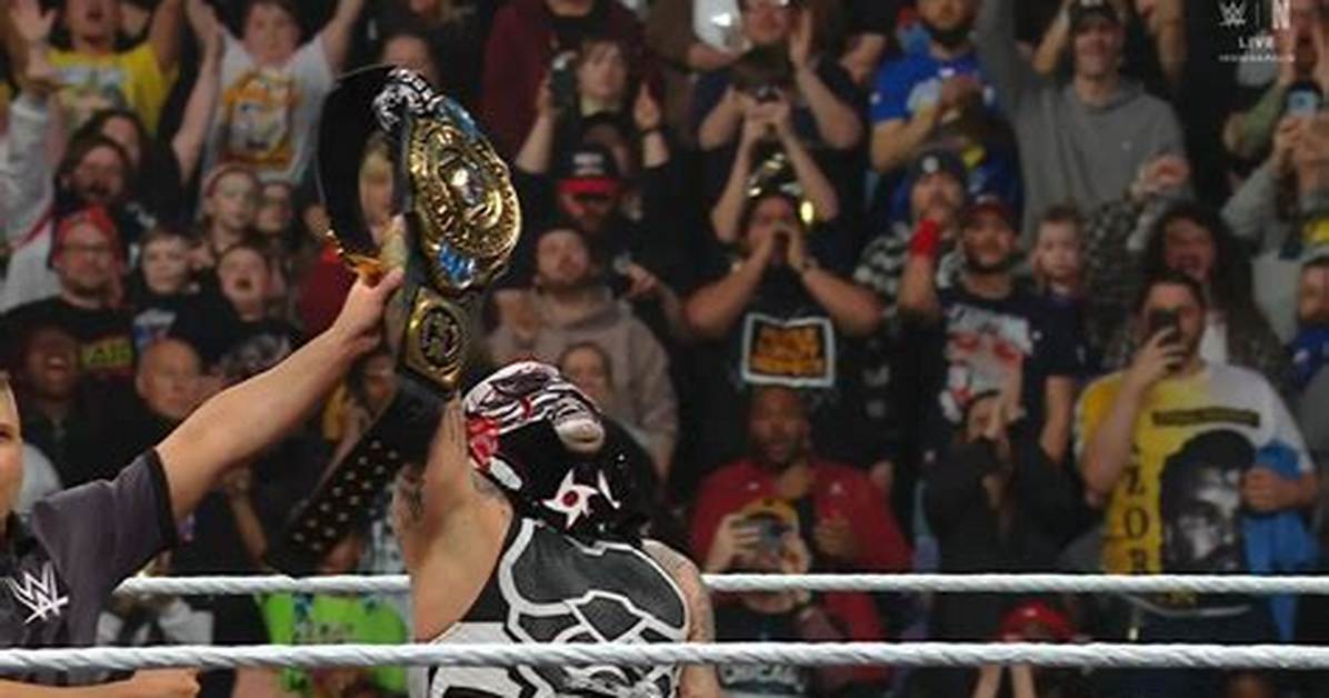 Viral Sensation Fans Showcase Jaw Dropping Wwe Inflatable Rings In