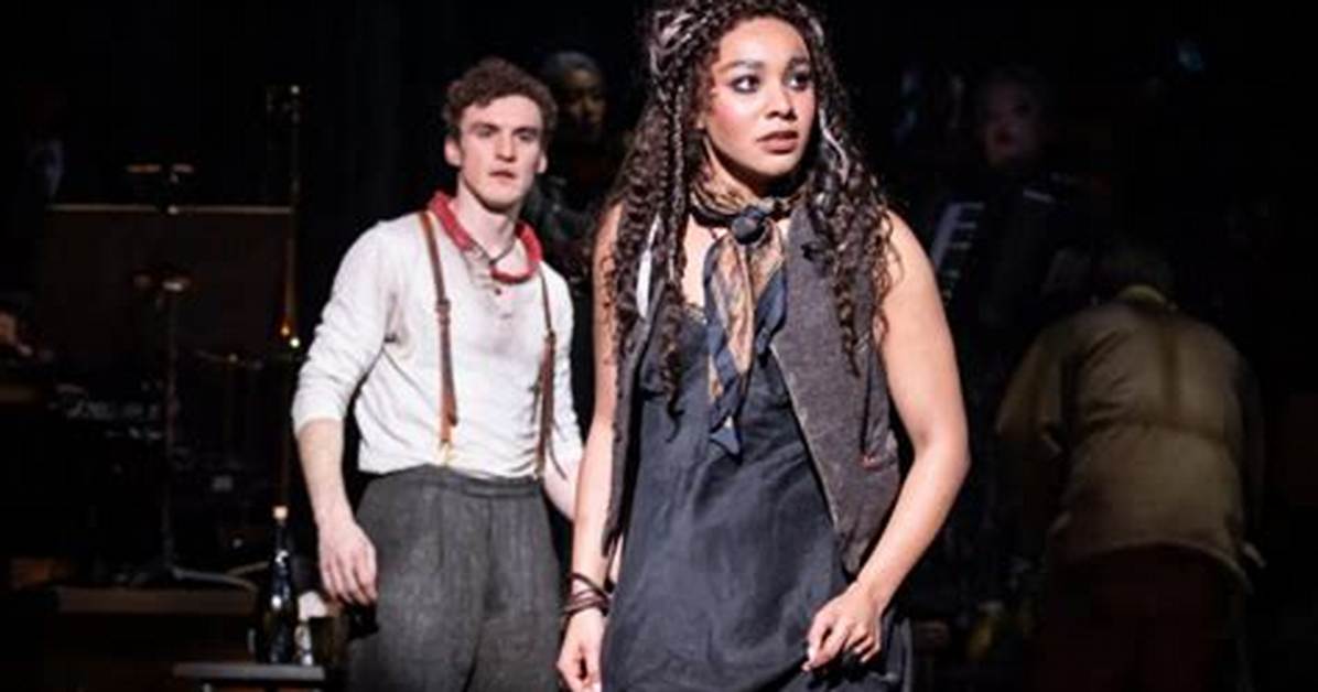 Watch Donal Finn Duets with Anais Mitchell in Stunning
