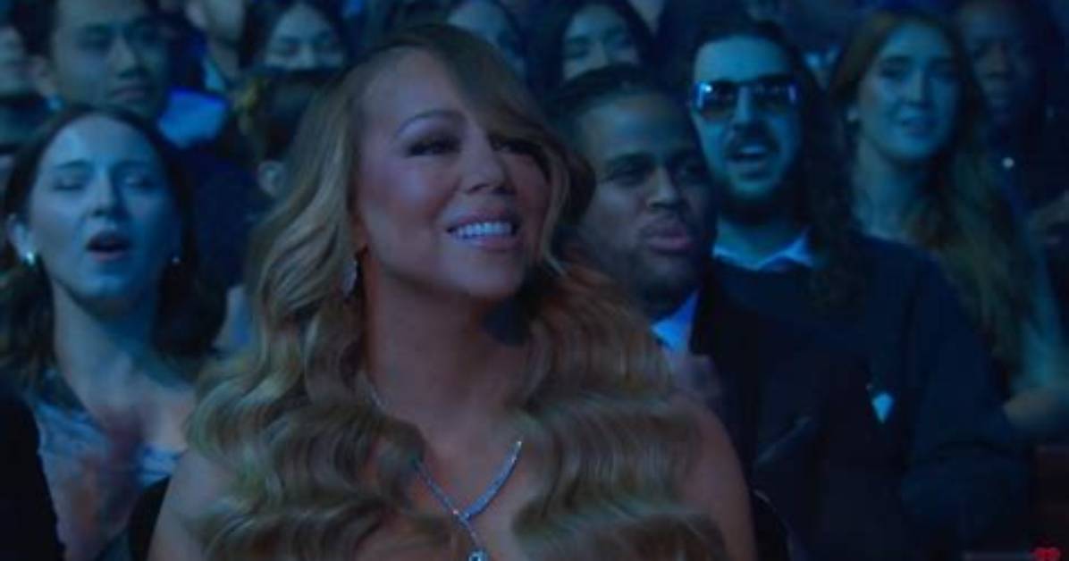 Watch Mariah Carey S Epic Side Eye to Ryan Reynolds in Hilarious