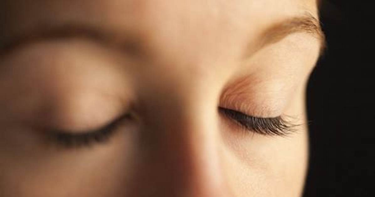 Watch the Eye Movement for Sleep Demo Step by Step Breakdown of the Technique In
