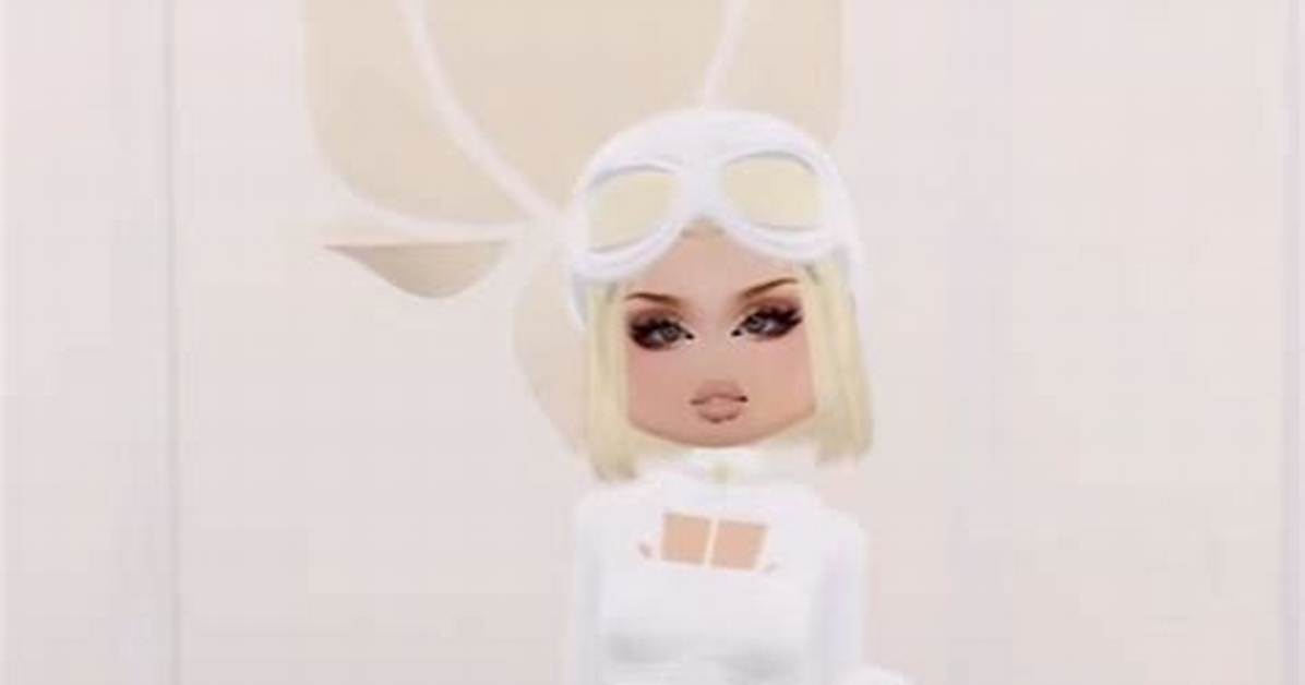What Does Futuristic Elegance Actually Mean Breaking Down the Theme in Dress To