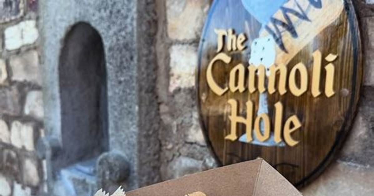 What Is the Cannoli Hole in Greenville Sc the Hidden
