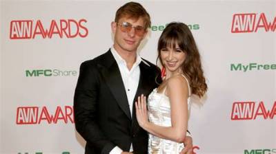 Who Is Pasha Petkuns Dating Now