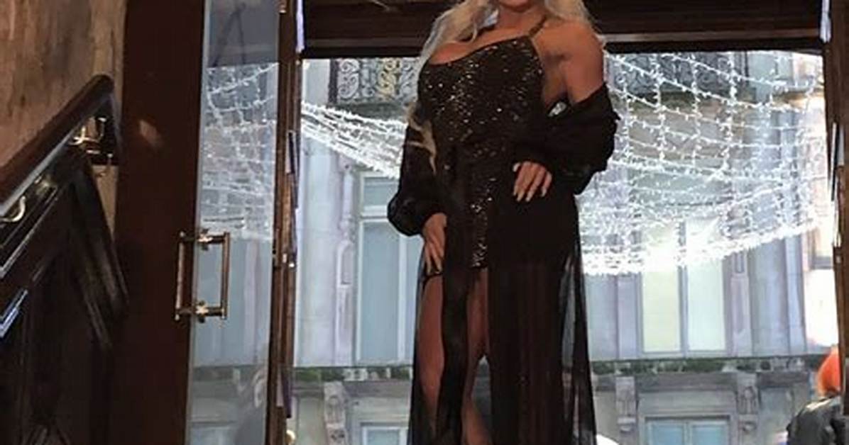 Who Is Paulina J Candy Everything to Know About the Viral Barbie Model And