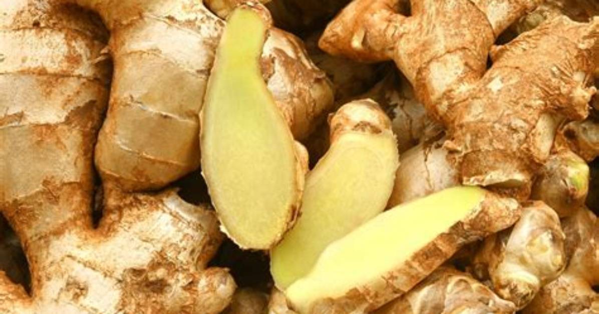 Why You Must Stop Storing Fresh Ginger in Your Fridge